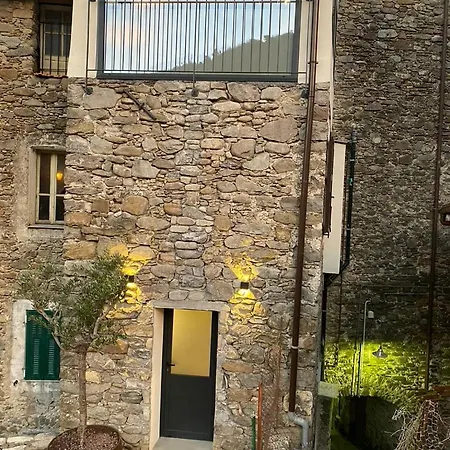 Vicolo Rosso 2 Holiday home *