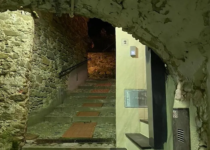 Vicolo Rosso 2 * Dolceacqua